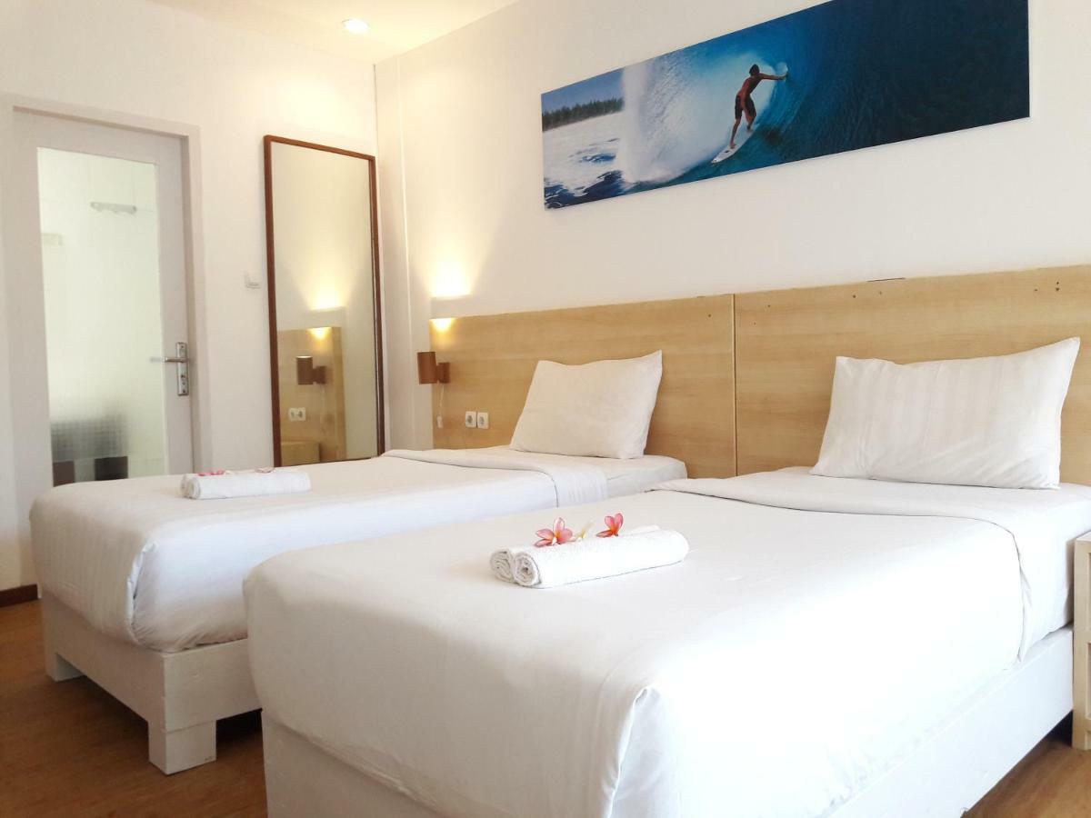Villa Phyphy Gili Trawangan Exterior photo